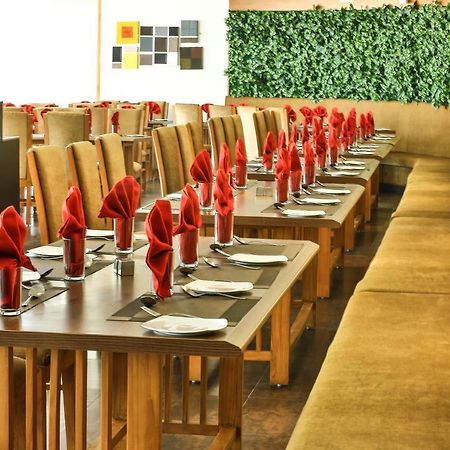 Fabhotel Flora Vastral Ahmedabad Eksteriør bilde