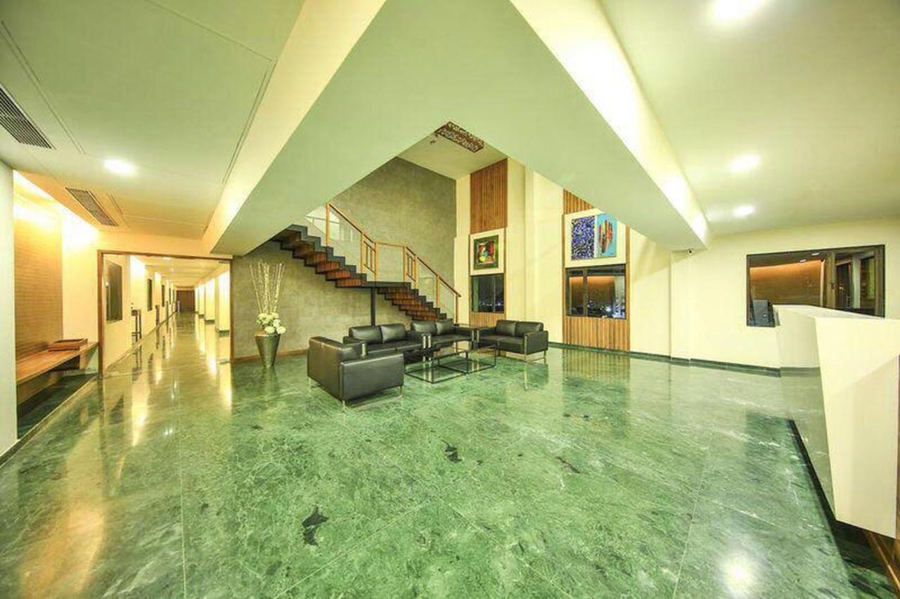 Fabhotel Flora Vastral Ahmedabad Eksteriør bilde