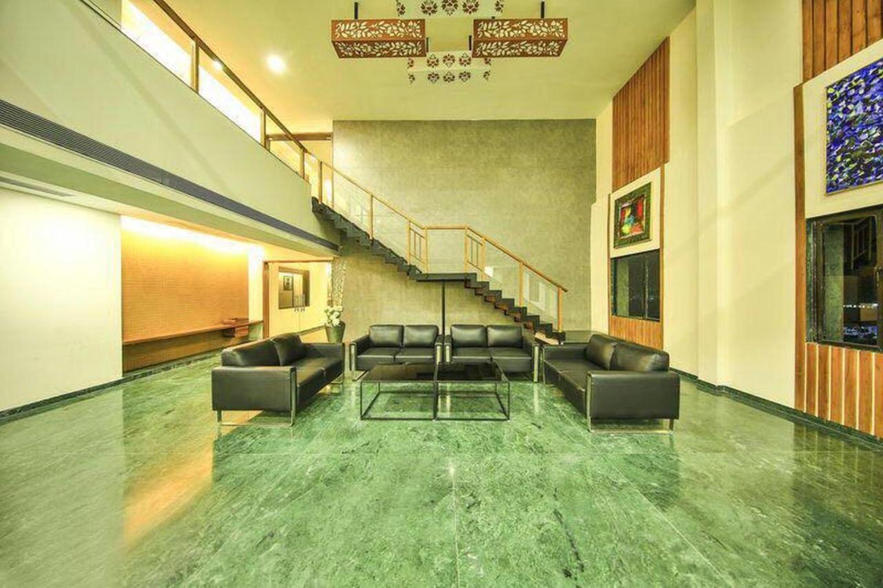 Fabhotel Flora Vastral Ahmedabad Eksteriør bilde
