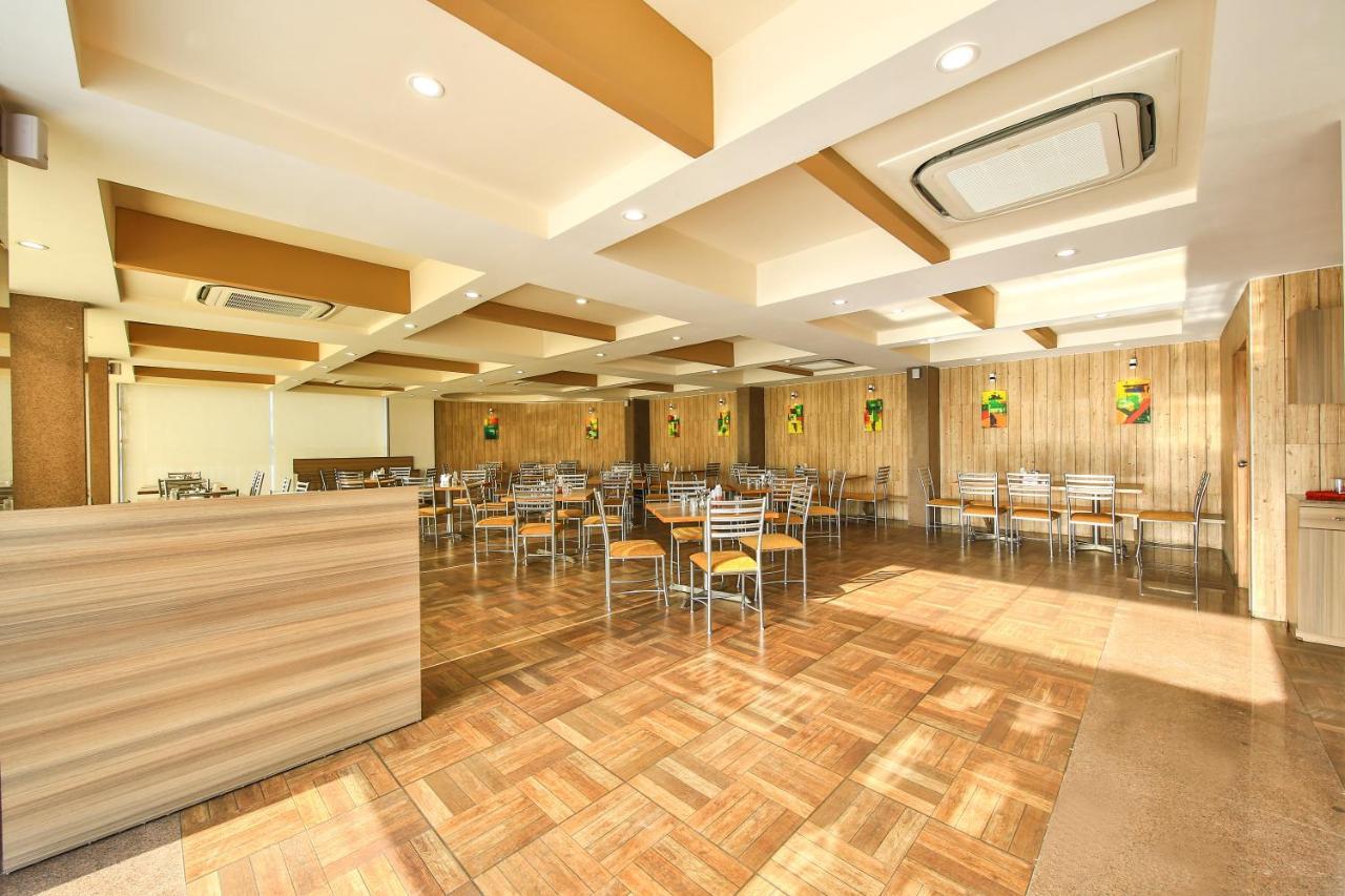 Fabhotel Flora Vastral Ahmedabad Eksteriør bilde
