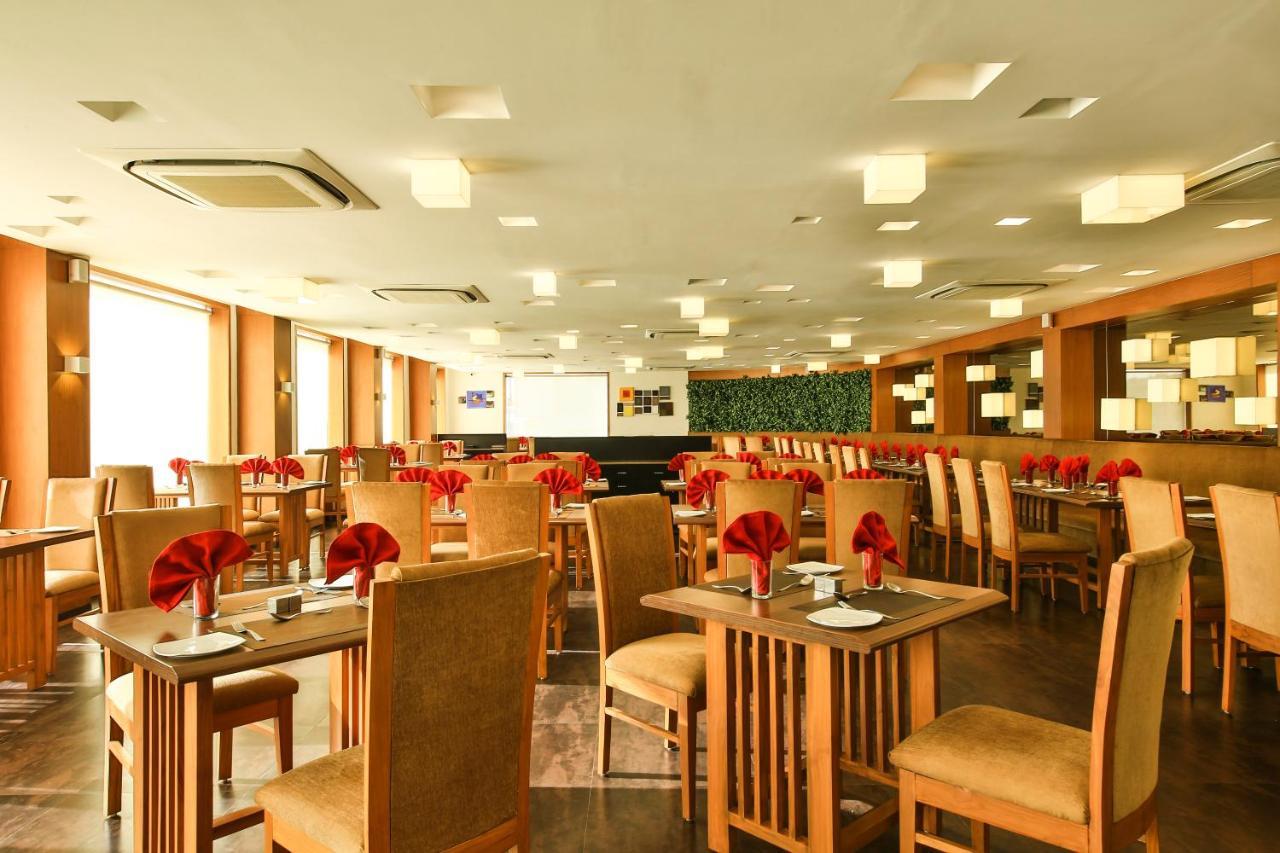 Fabhotel Flora Vastral Ahmedabad Eksteriør bilde