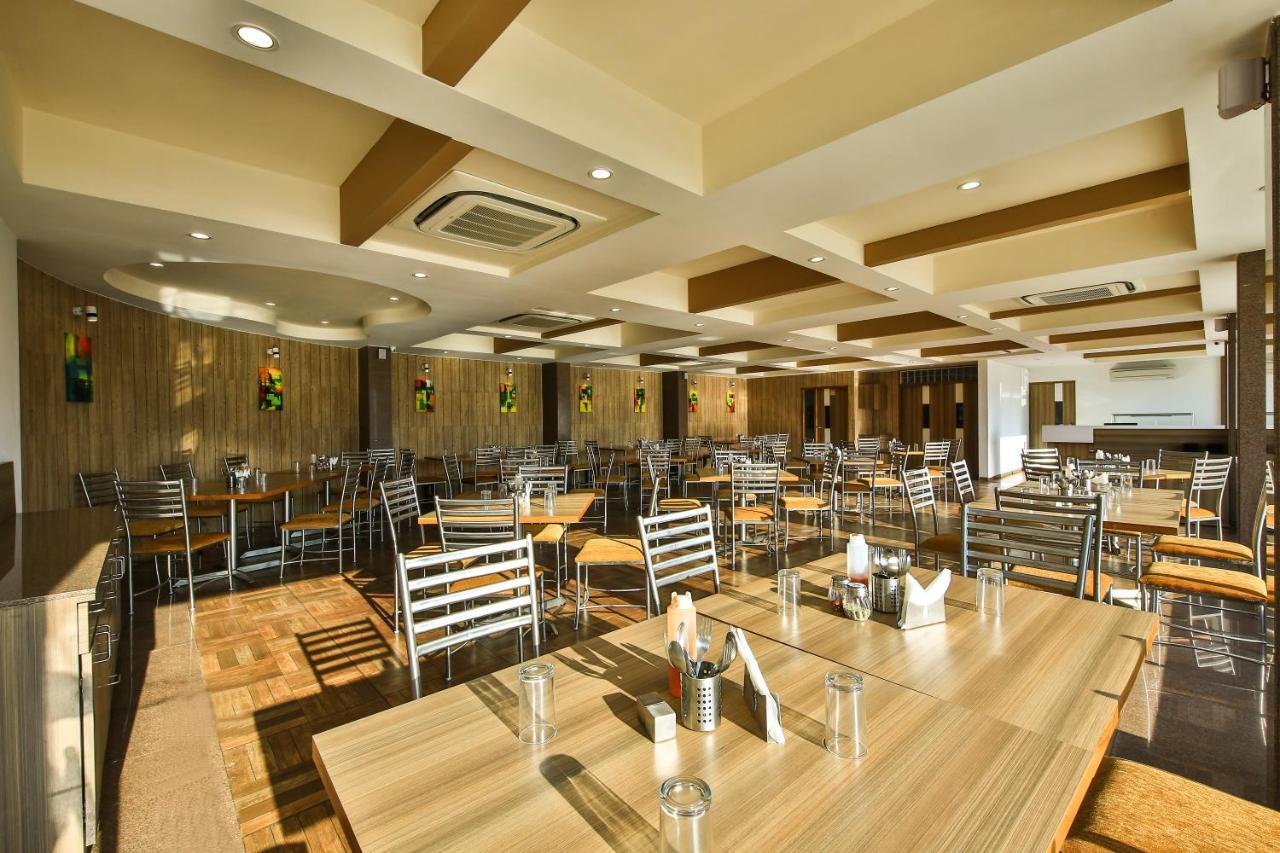 Fabhotel Flora Vastral Ahmedabad Eksteriør bilde